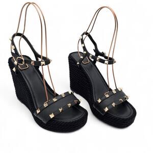 Valentino Garavani Rockstud Wedge Platform Sandal Black Leather Size 41 US 11